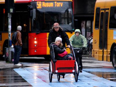 Cargo Bike Nation Couple01